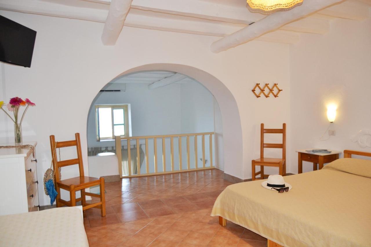 Villa Ginestra Sulla Spiaggia Di Stromboli Exterior foto