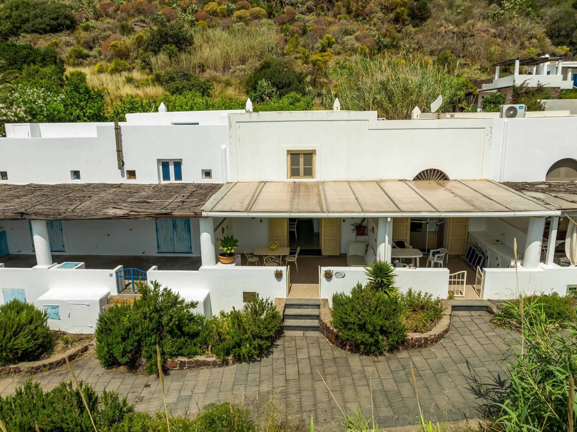 Villa Ginestra Sulla Spiaggia Di Stromboli Exterior foto