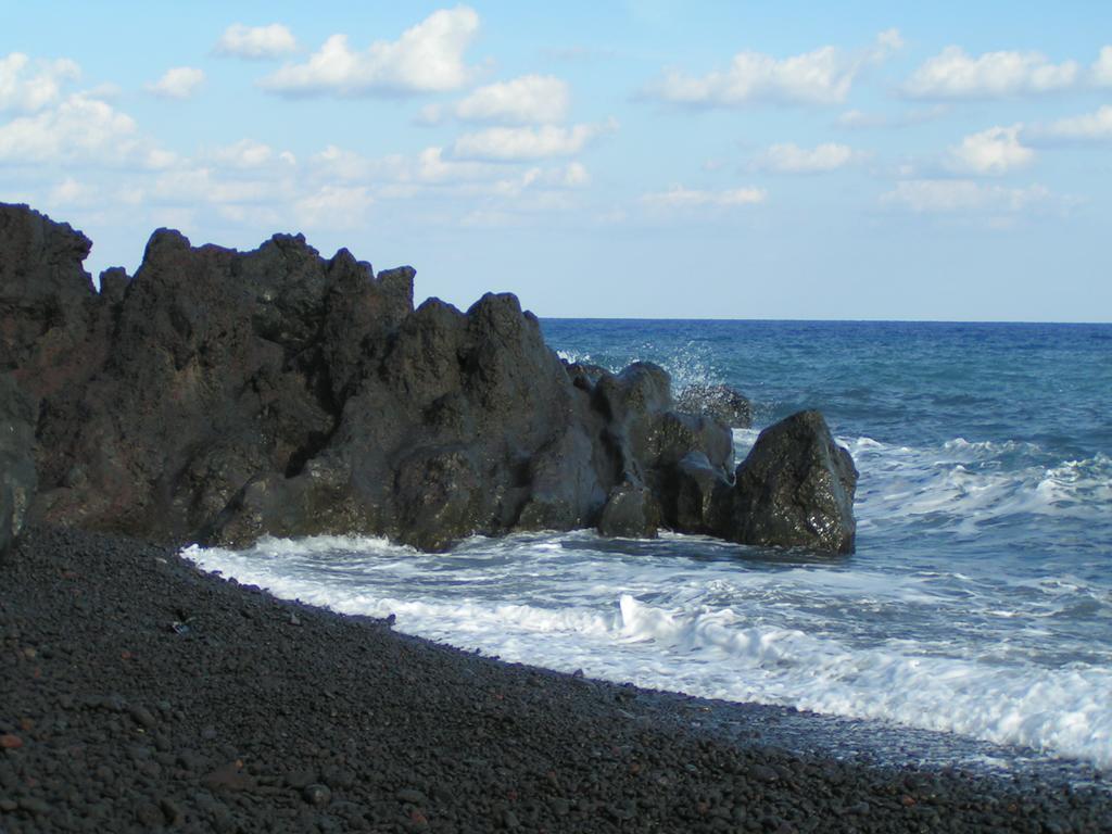 Villa Ginestra Sulla Spiaggia Di Stromboli Quarto foto