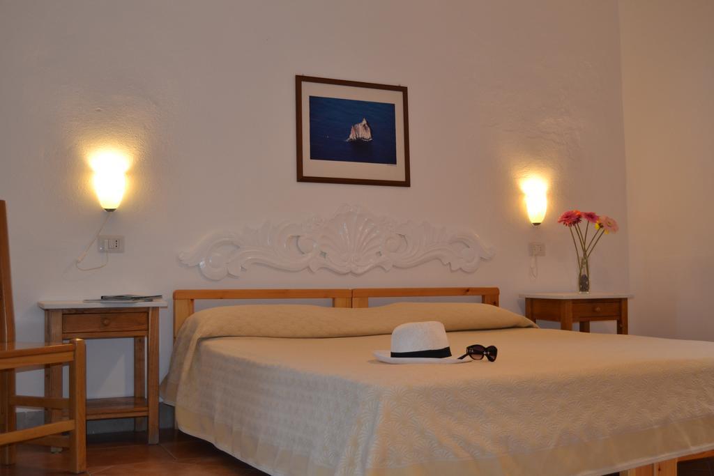 Villa Ginestra Sulla Spiaggia Di Stromboli Exterior foto